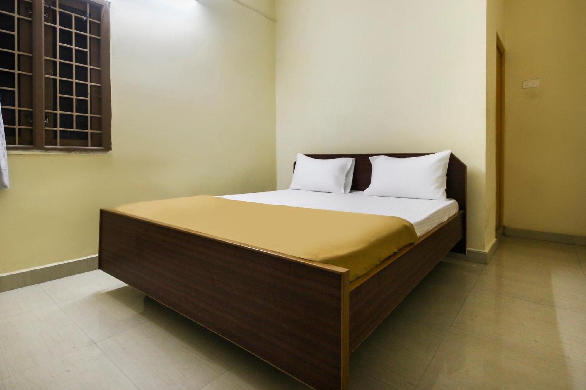 ホテル Spot On Jayalakshmi Residency Non Ac Kovilpatti エクステリア 写真